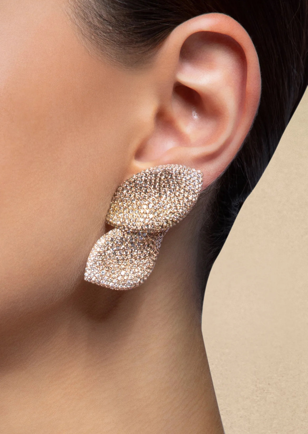 Floral Elegance Gold Earrings & Ring